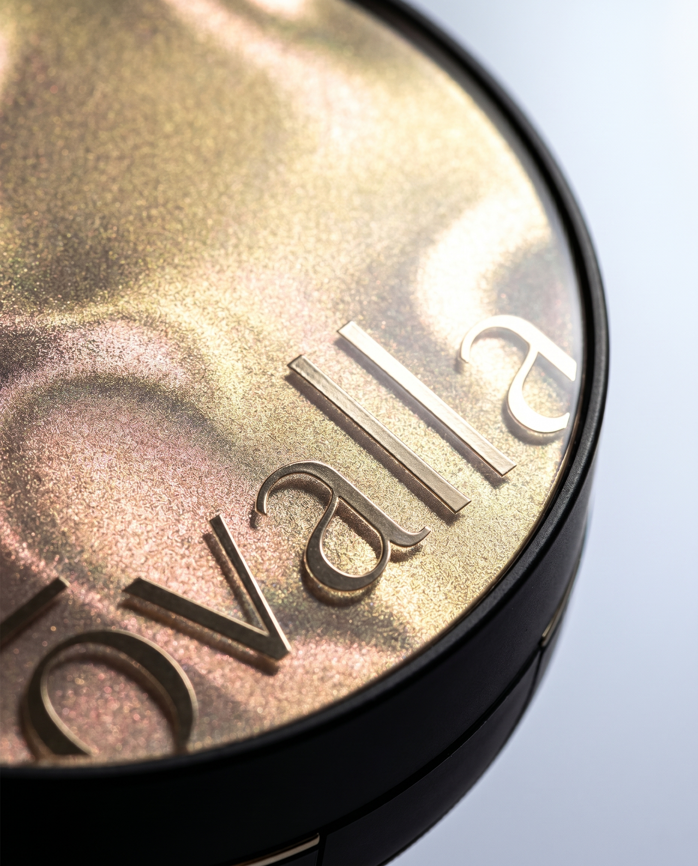 ovalla cushion spf38