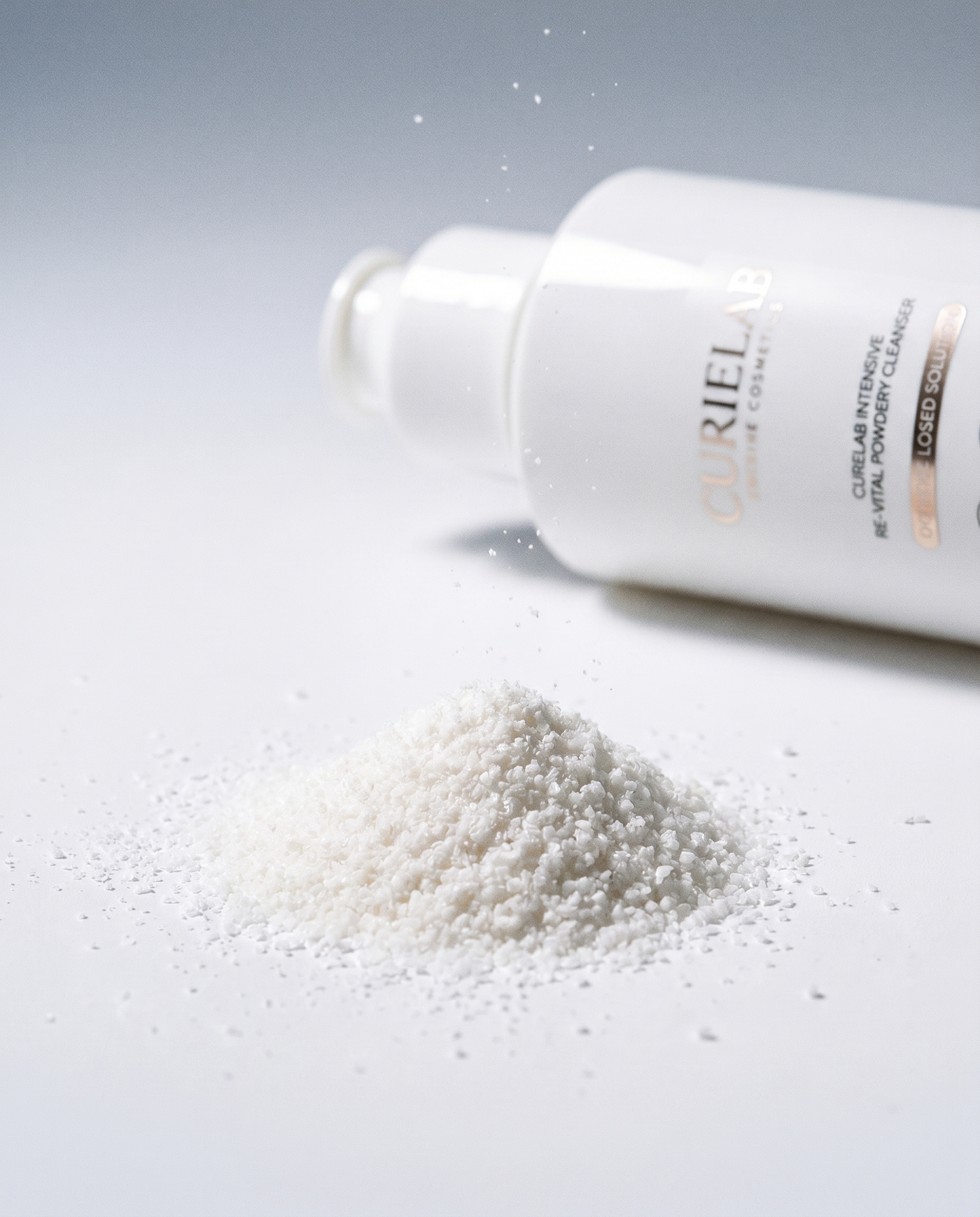 curi lab powdery cleanser scrub